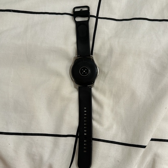 Samsung Watch - Picture 2 of 3